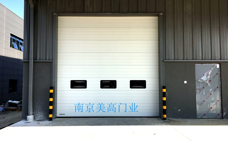 提升門鋼絲繩脫落怎么處理？提升門維修插圖