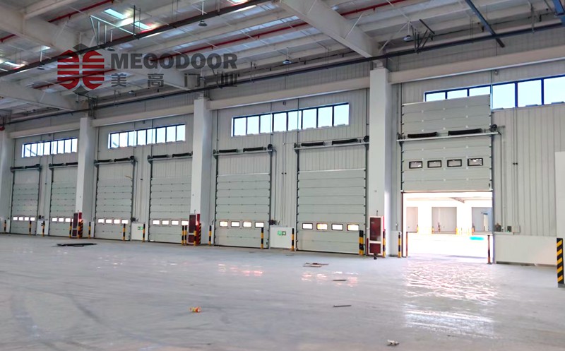 南京24小時(shí)恒溫車間保溫電動(dòng)提升門插圖3