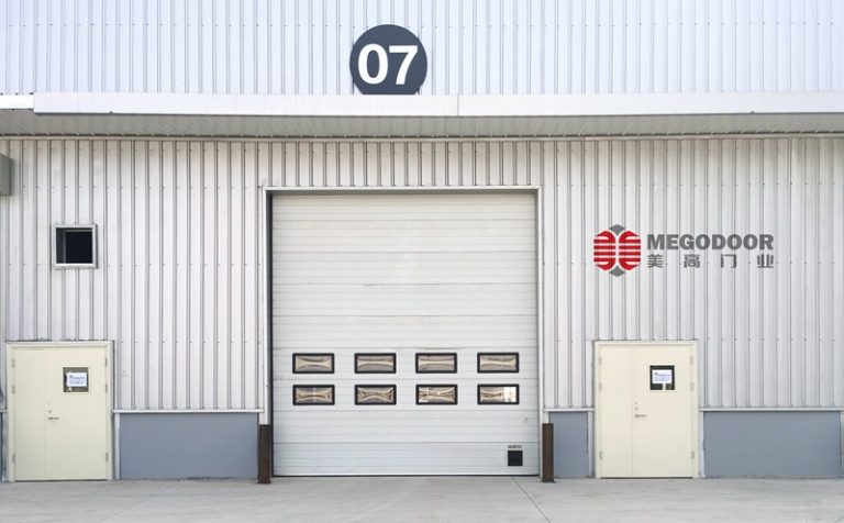 提升門變頻電機與定速電機的區別？縮略圖